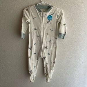NWT Carters Feetie Pajamas
